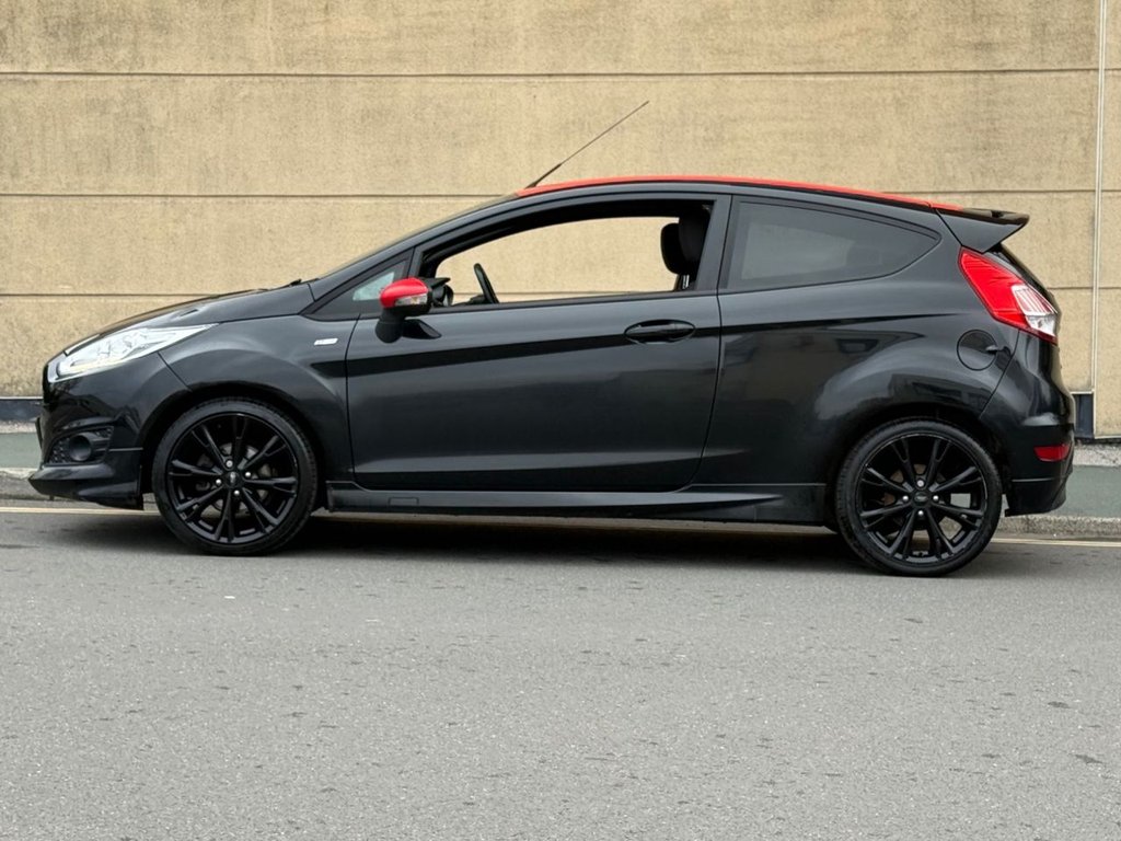 Used Ford Fiesta 2017 for sale - 77680744: Photo 3