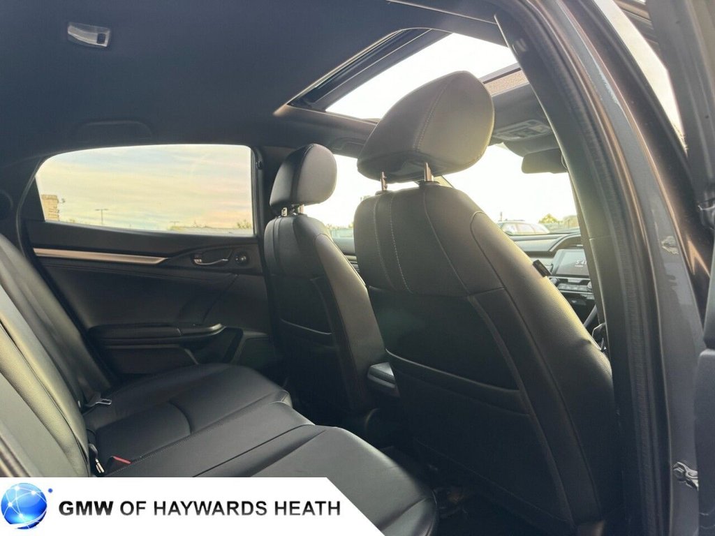 Used Honda Civic 2018 for sale - 76223961: Photo 11