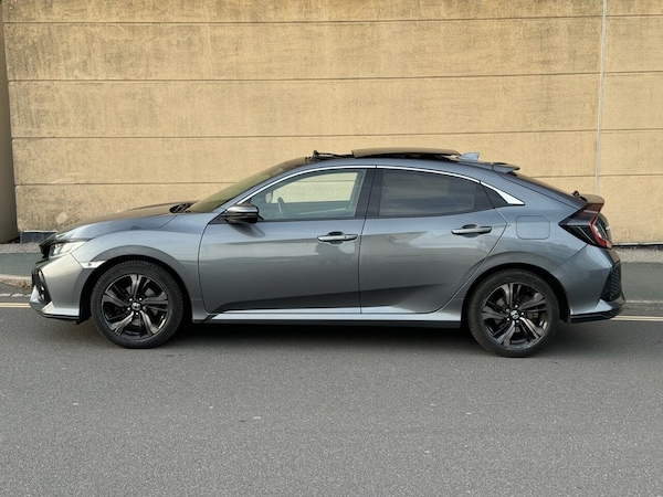 Used Honda Civic 2018 for sale - 76223961: Photo 6