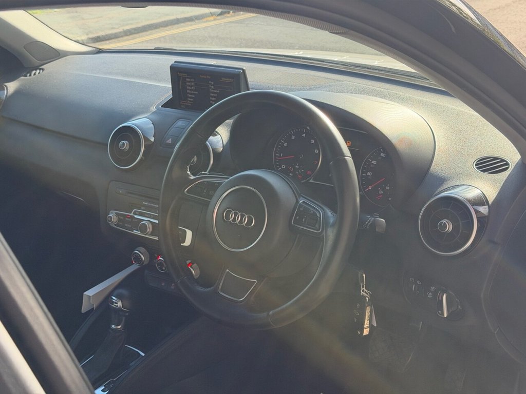 Used Audi A1 2014 for sale - 78153600: Photo 3