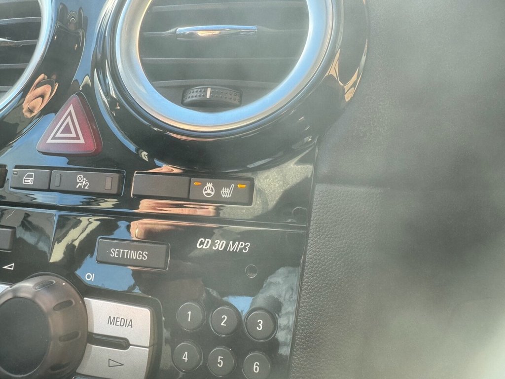 Used Vauxhall Corsa 2015 for sale - 76447078: Photo 15