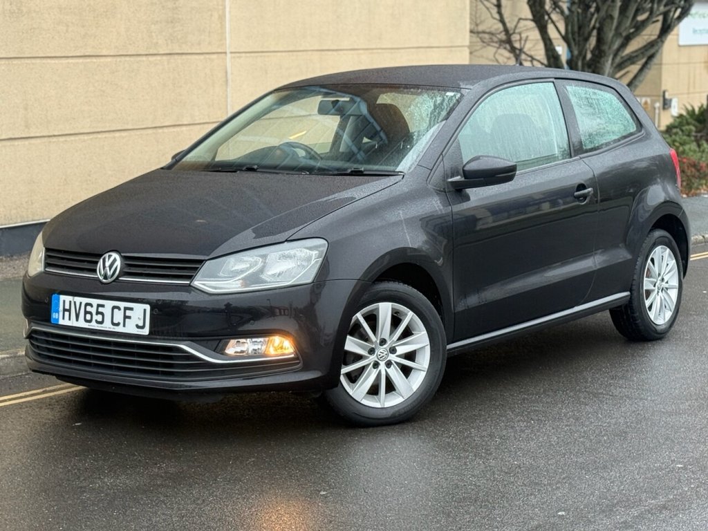 Used Volkswagen Polo 2015 for sale - 76724968: Photo 1