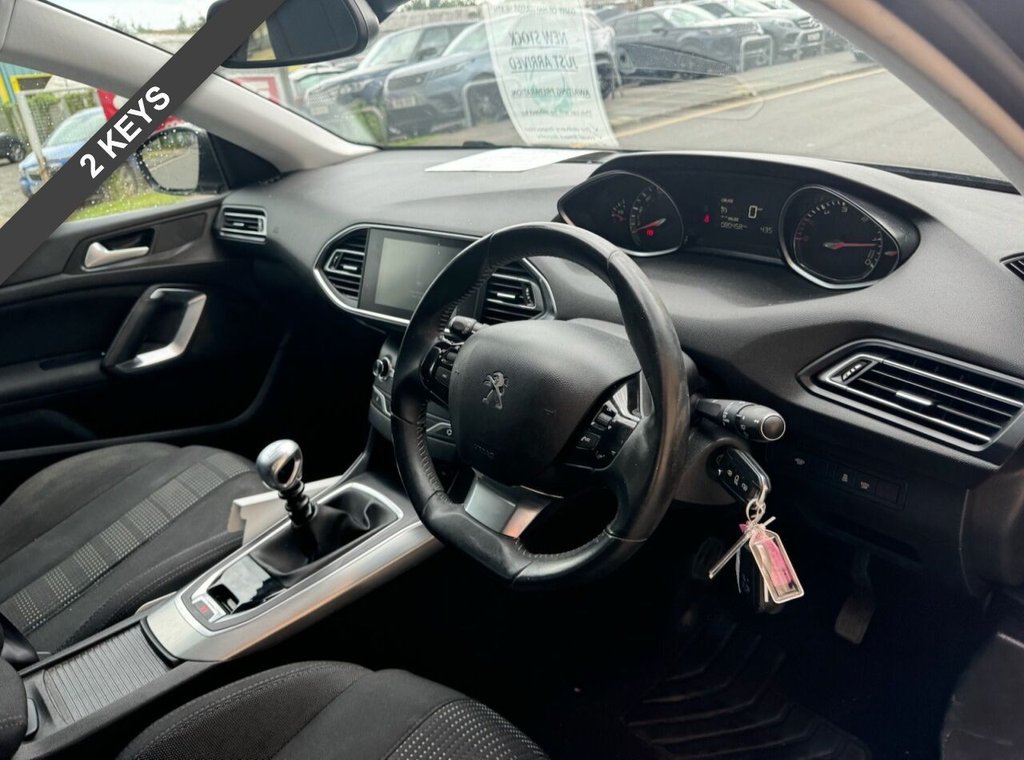 Used Peugeot 308 2015 for sale - 75320492: Photo 11