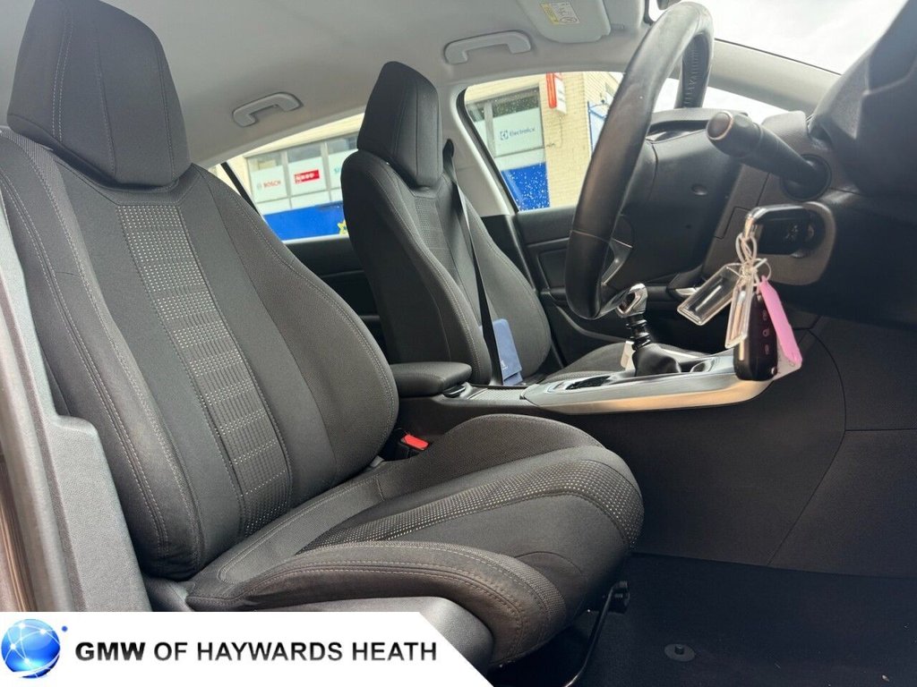 Used Peugeot 308 2015 for sale - 75320492: Photo 12