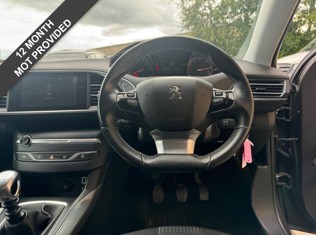 Used Peugeot 308 2015 for sale - 75320492: Photo 18