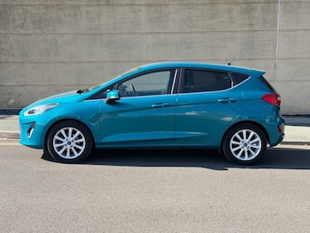 Used Ford Fiesta 2017 for sale - 79221363: Photo