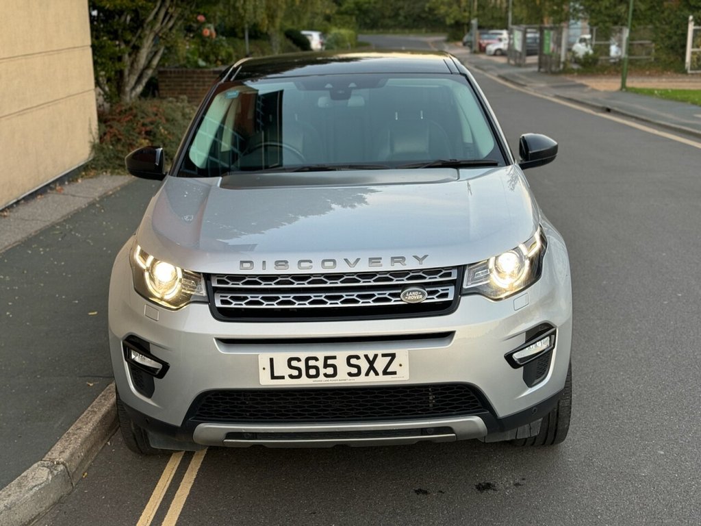 Used Land Rover Discovery Sport 2015 for sale - 76074130: Photo 13