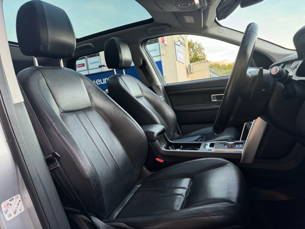Used Land Rover Discovery Sport 2015 for sale - 76074130: Photo 24