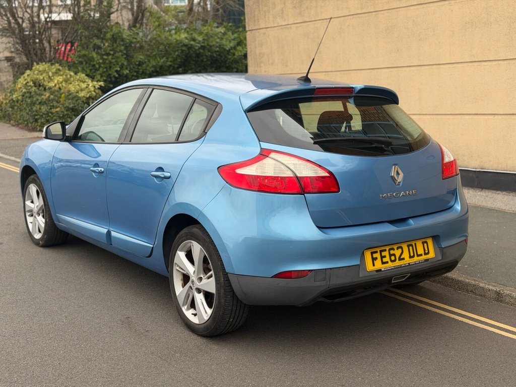 Used Renault Megane 2012 for sale - 77897622: Photo 11