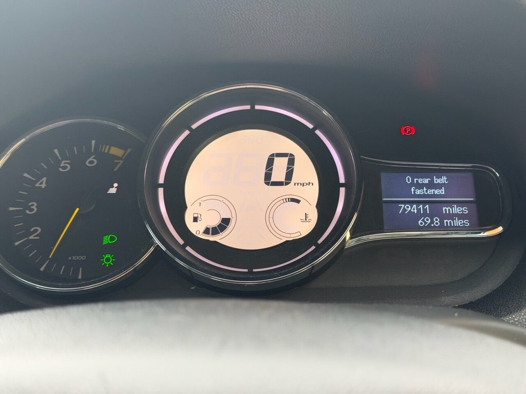 Used Renault Megane 2012 for sale - 77897622: Photo 15