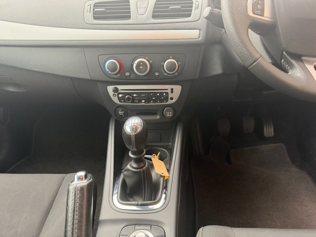 Used Renault Megane 2012 for sale - 77897622: Photo 4