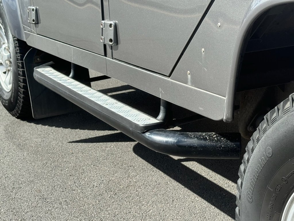 Used Land Rover Defender 2011 for sale - 78056570: Photo 11