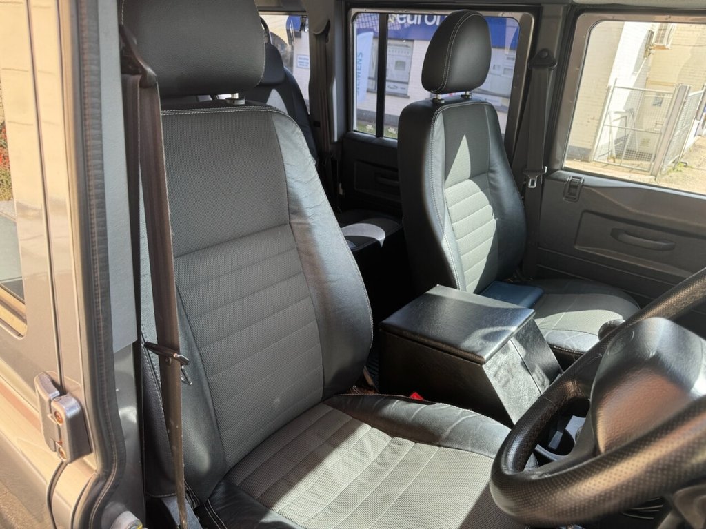 Used Land Rover Defender 2011 for sale - 78056570: Photo 13