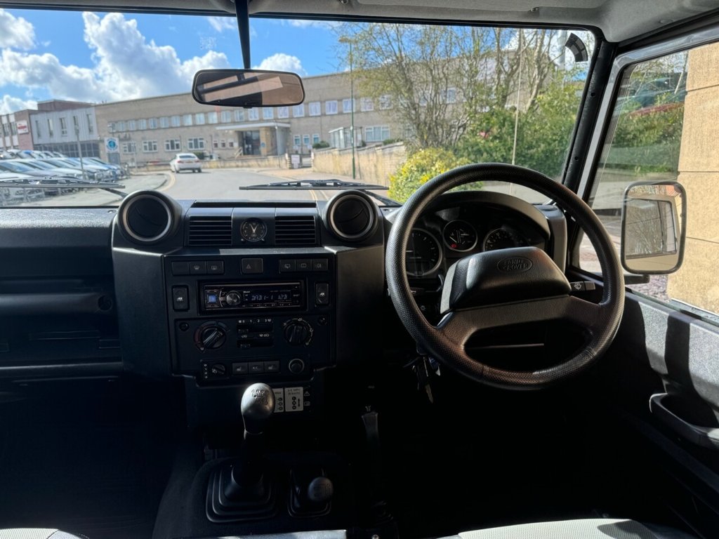 Used Land Rover Defender 2011 for sale - 78056570: Photo 15