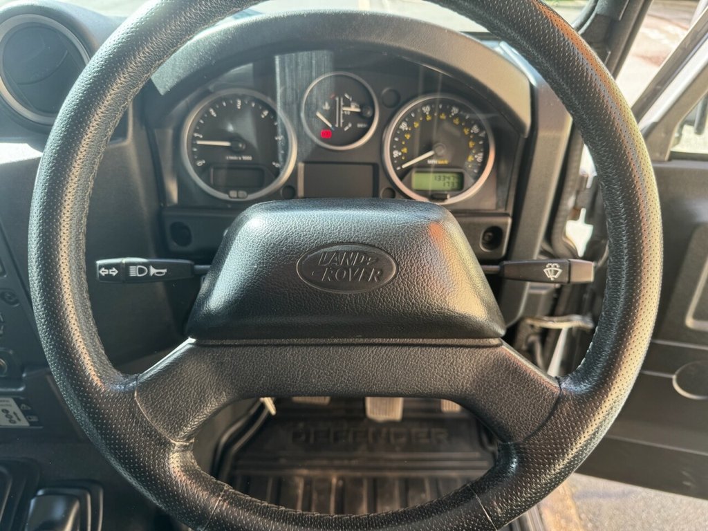 Used Land Rover Defender 2011 for sale - 78056570: Photo 16