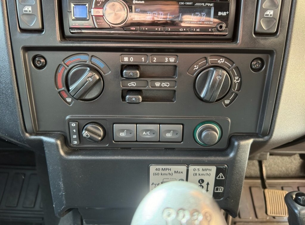 Used Land Rover Defender 2011 for sale - 78056570: Photo 19