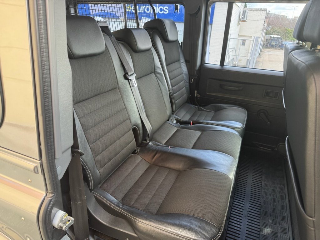 Used Land Rover Defender 2011 for sale - 78056570: Photo 22