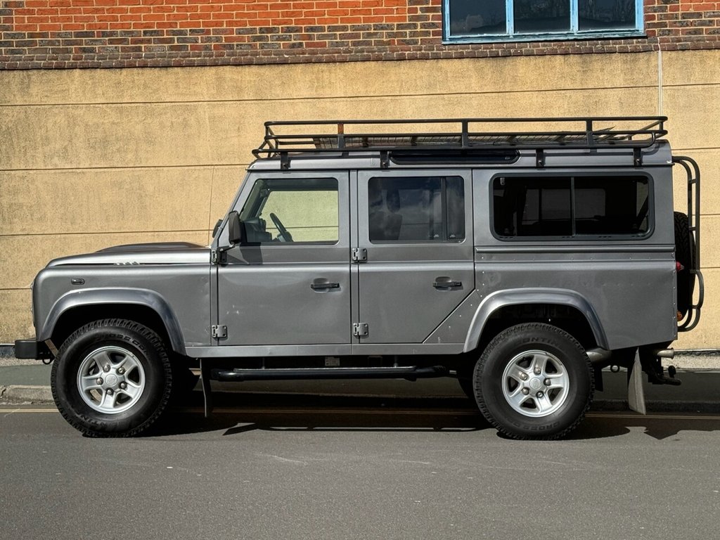 Used Land Rover Defender 2011 for sale - 78056570: Photo 6