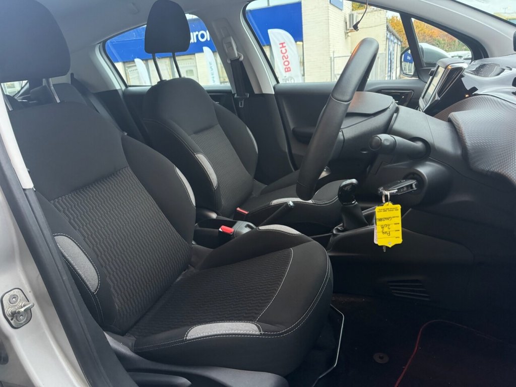 Used Peugeot 208 2015 for sale - 76417788: Photo 2