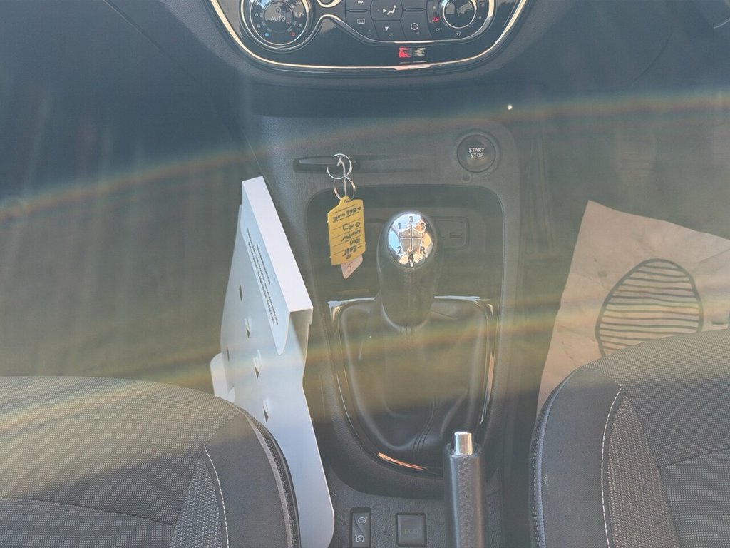 Used Renault Captur 2017 for sale - 77919955: Photo 16