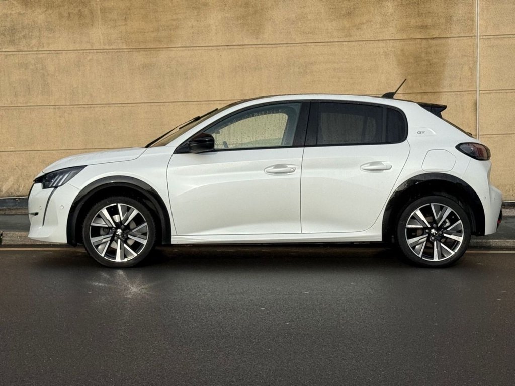 Used Peugeot 208 2022 for sale - 76740649: Photo 2