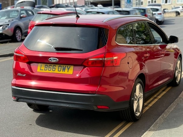 Used Ford Focus 2017 for sale - 74529876: Photo 6
