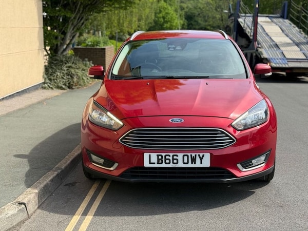Used Ford Focus 2017 for sale - 74529876: Photo 8