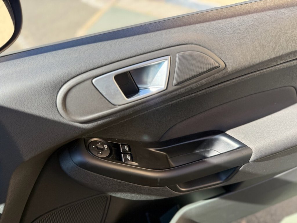 Used Ford Fiesta 2016 for sale - 77936869: Photo 22