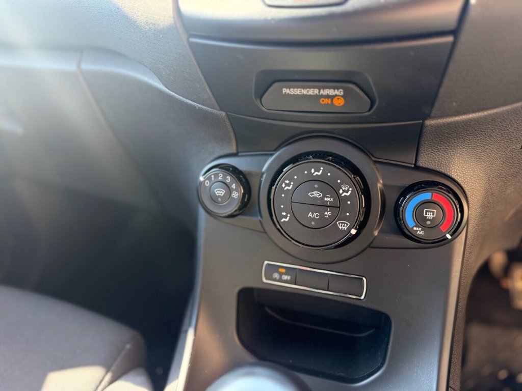 Used Ford Fiesta 2016 for sale - 77936869: Photo 23