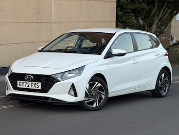 Used Hyundai i20 2022 for sale - 79523216: Photo