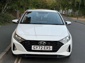 Used Hyundai i20 2022 for sale - 79523216: Photo