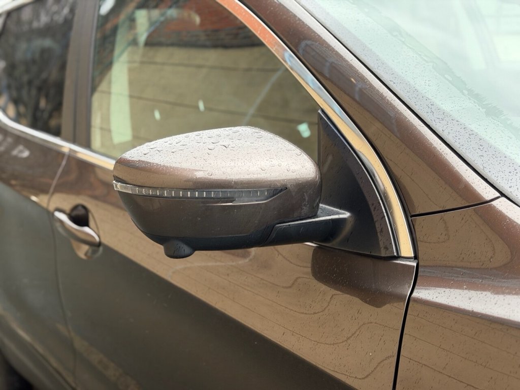 Used Nissan Qashqai 2017 for sale - 77153785: Photo 15