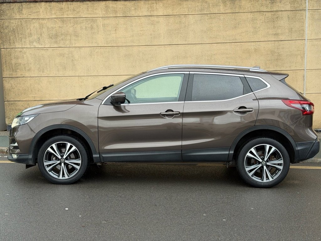 Used Nissan Qashqai 2017 for sale - 77153785: Photo 4