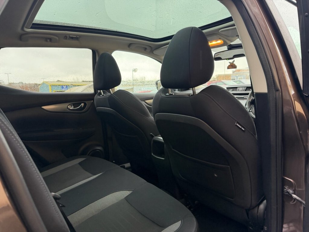 Used Nissan Qashqai 2017 for sale - 77153785: Photo 9