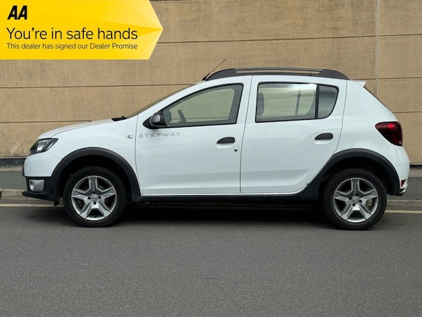Used Dacia Sandero Stepway 2018 for sale - 75516011: Photo 5