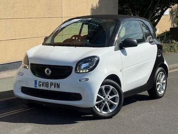 Used smart fortwo 2018 for sale - 79470568: Photo