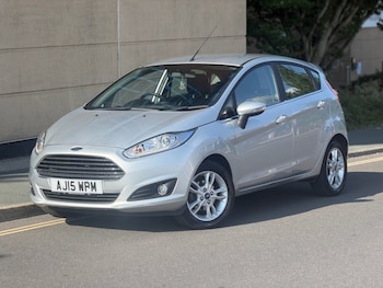 Used Ford Fiesta 2015 for sale - 79256888: Photo