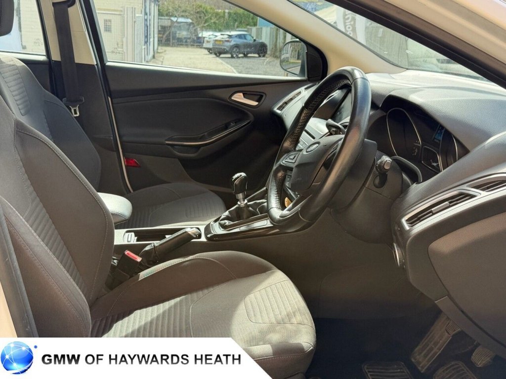 Used Ford Focus 2015 for sale - 78056585: Photo 17
