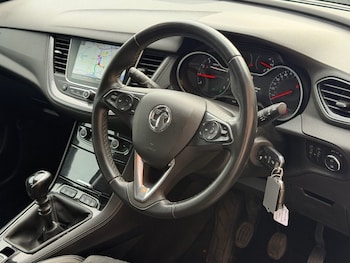 Used Vauxhall Grandland X 2019 for sale - 78330539: Photo