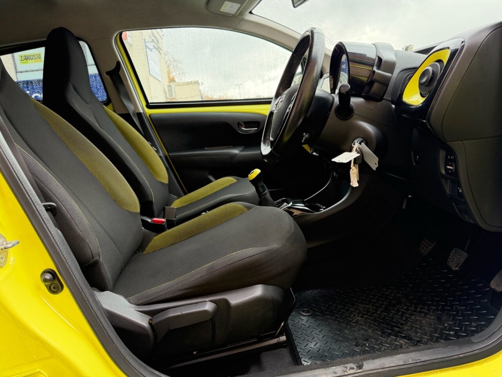 Used Toyota AYGO 2017 for sale - 76510272: Photo 14