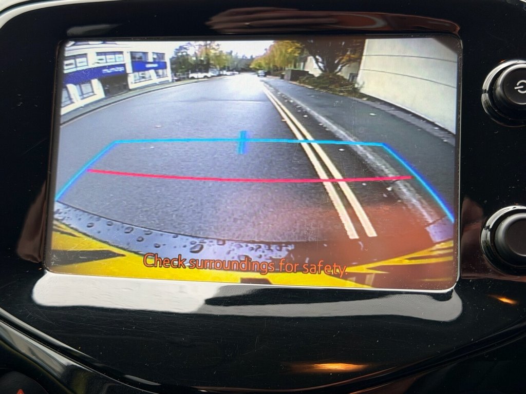 Used Toyota AYGO 2017 for sale - 76510272: Photo 22