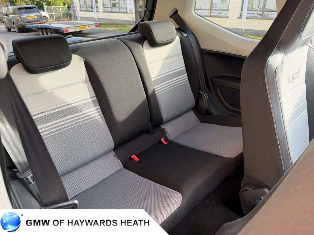 Used Volkswagen up! 2013 for sale - 76570481: Photo 15