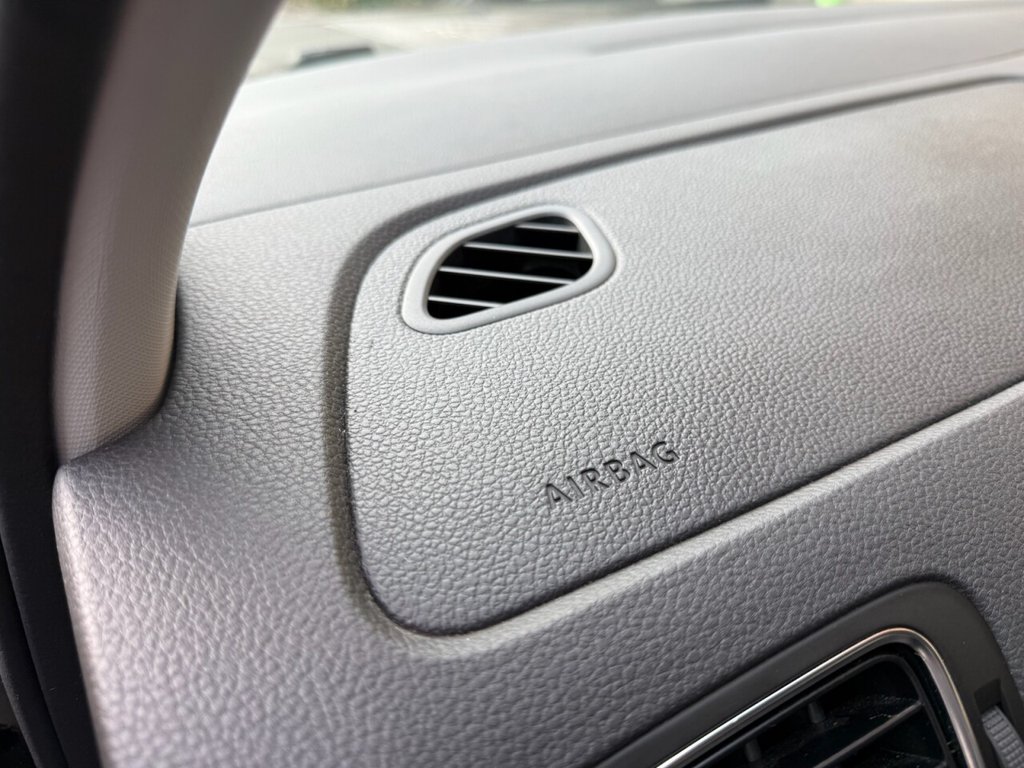 Used Volkswagen Polo 2014 for sale - 77394328: Photo 12