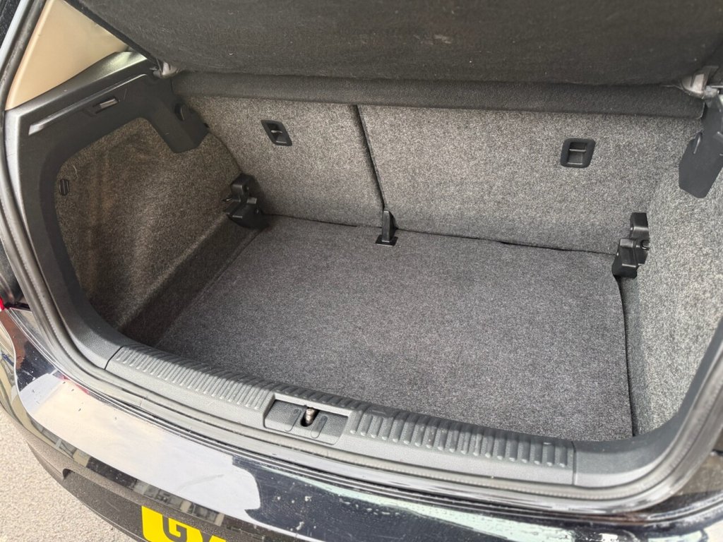 Used Volkswagen Polo 2014 for sale - 77394328: Photo 19