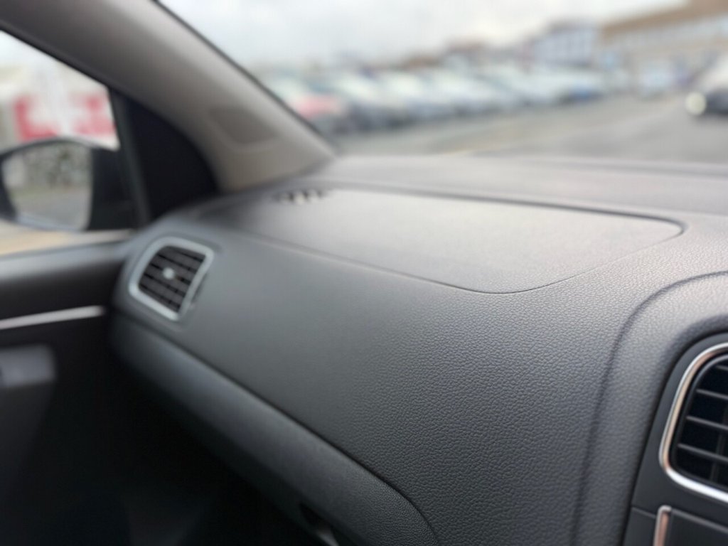 Used Volkswagen Polo 2014 for sale - 77394328: Photo 36