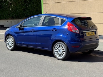 Used Ford Fiesta 2014 for sale - 79461638: Photo