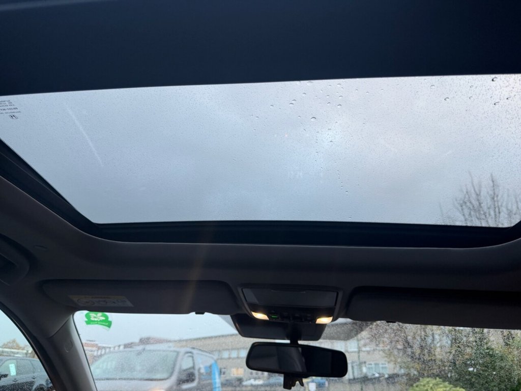 Used Honda CR-V 2018 for sale - 76510064: Photo 19