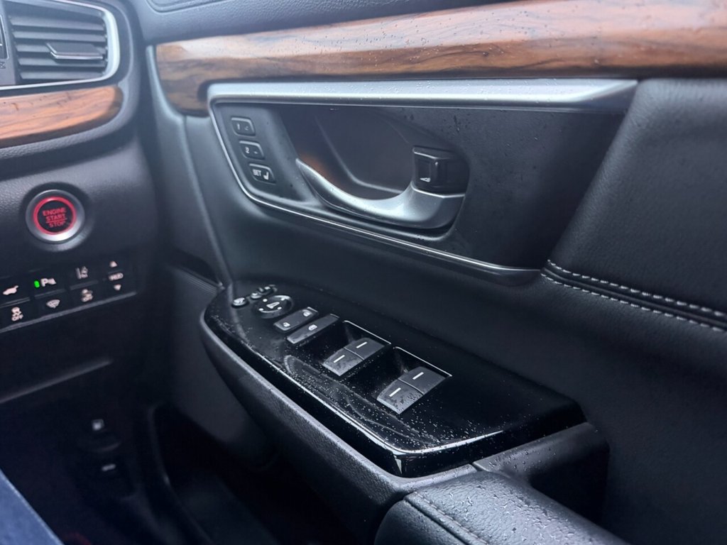 Used Honda CR-V 2018 for sale - 76510064: Photo 28