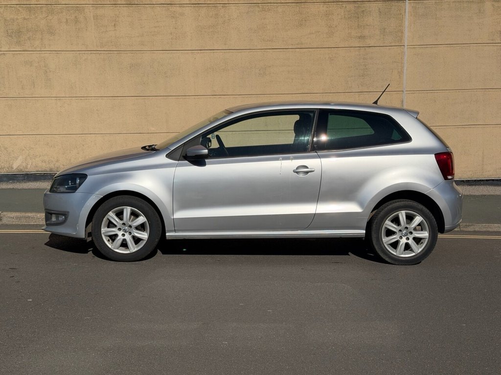 Used Volkswagen Polo 2011 for sale - 77935963: Photo 14