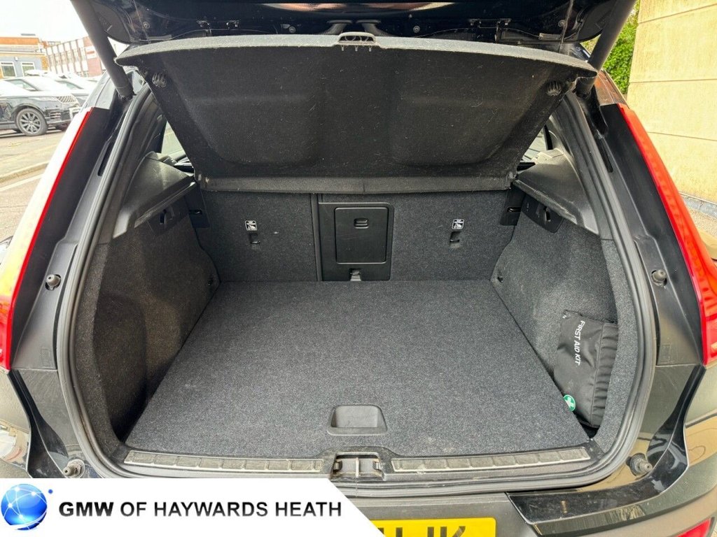 Used Volvo XC40 2019 for sale - 76147774: Photo 23